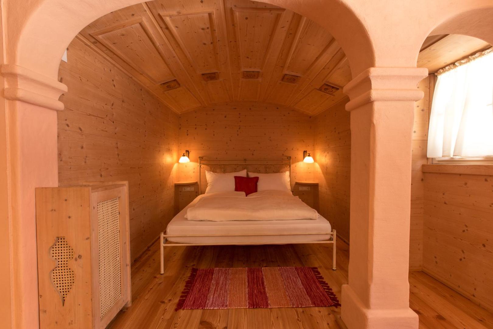 Hotel Kaiservilla 7