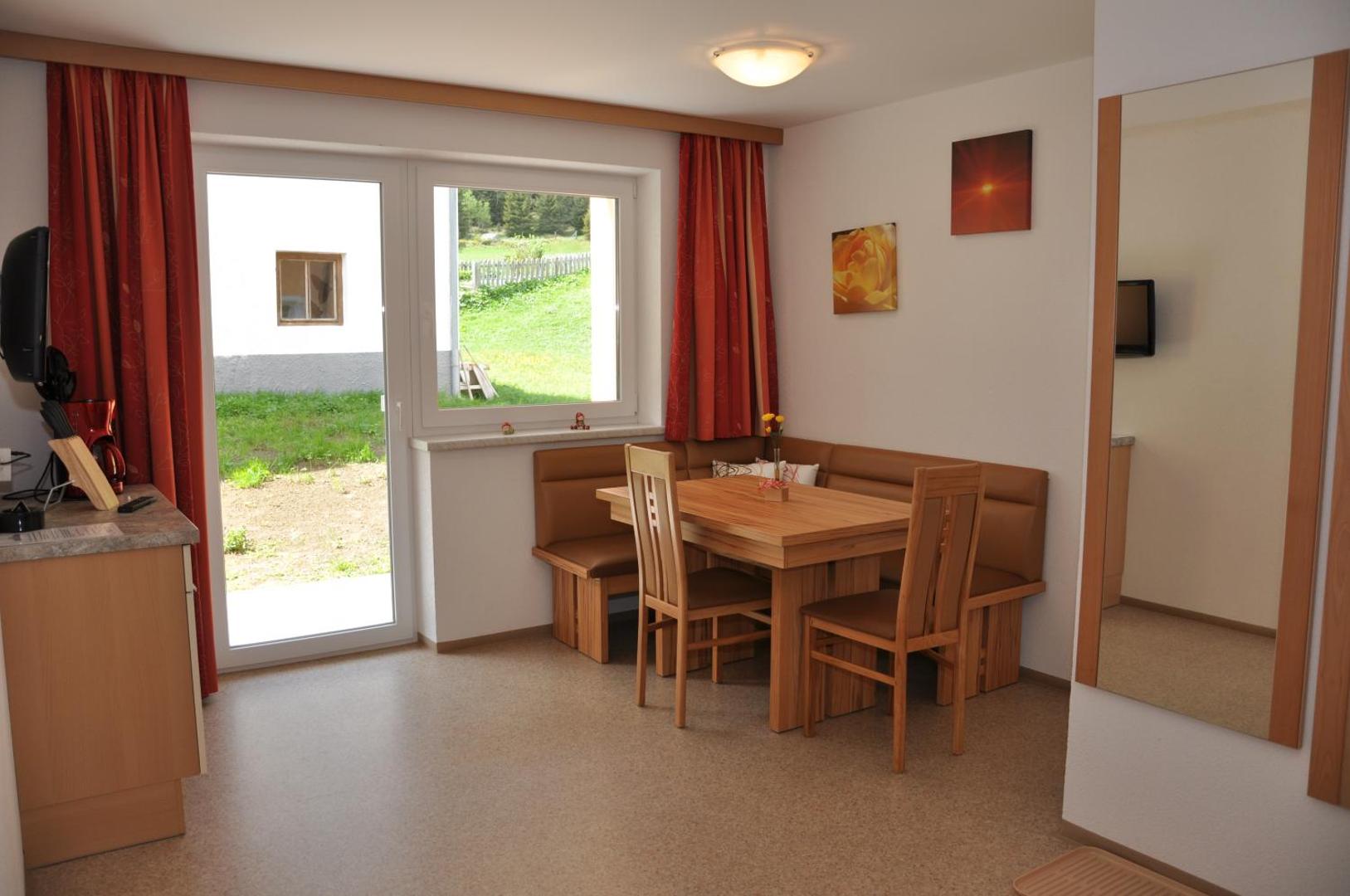 Apart Lurega - inklusive Sommer Card 5