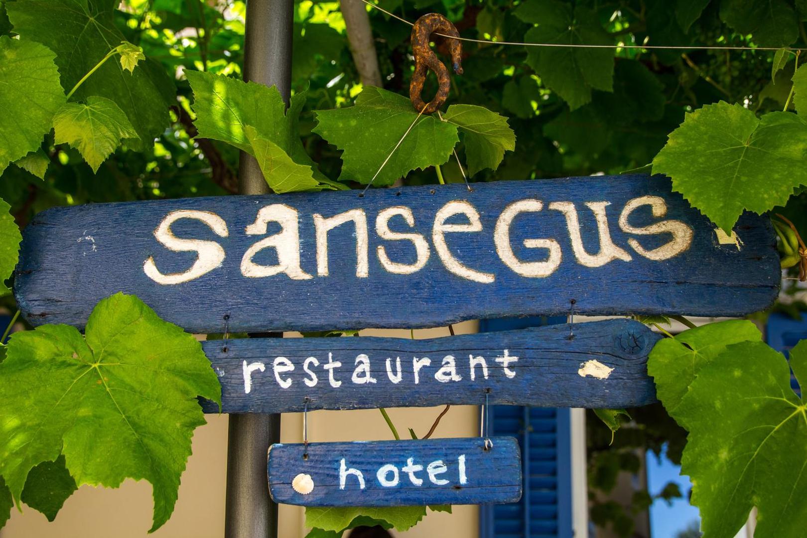 Hotel Sansegus 2