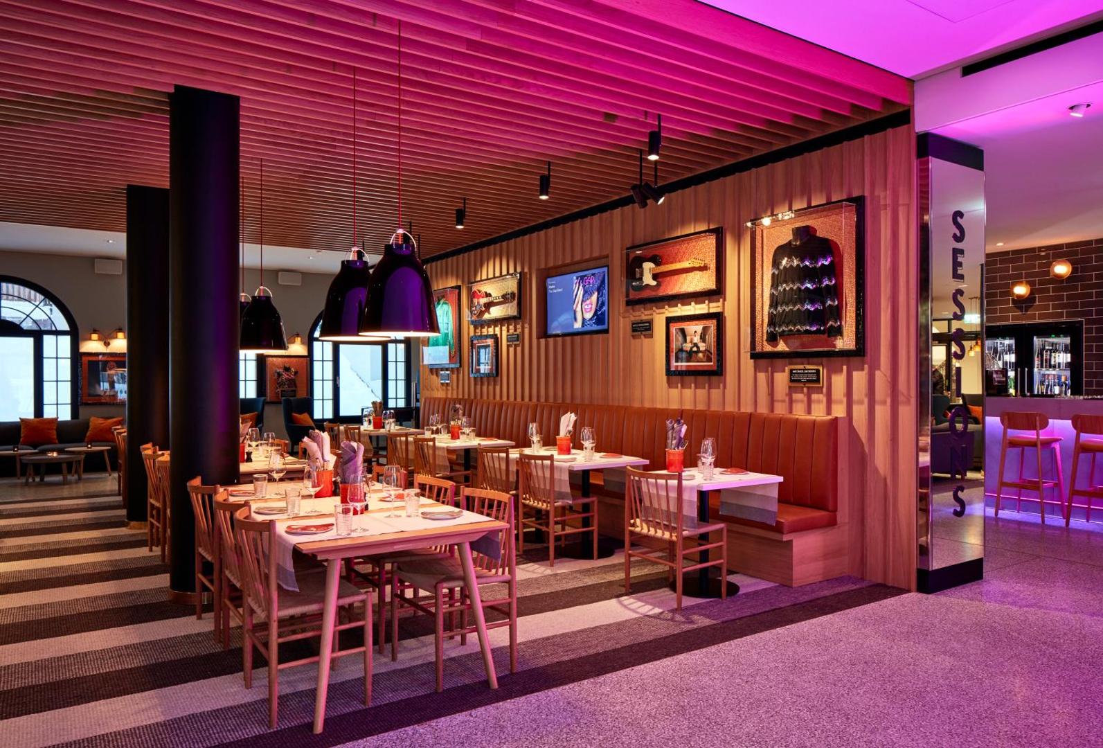 Hard Rock Hotel Davos 7