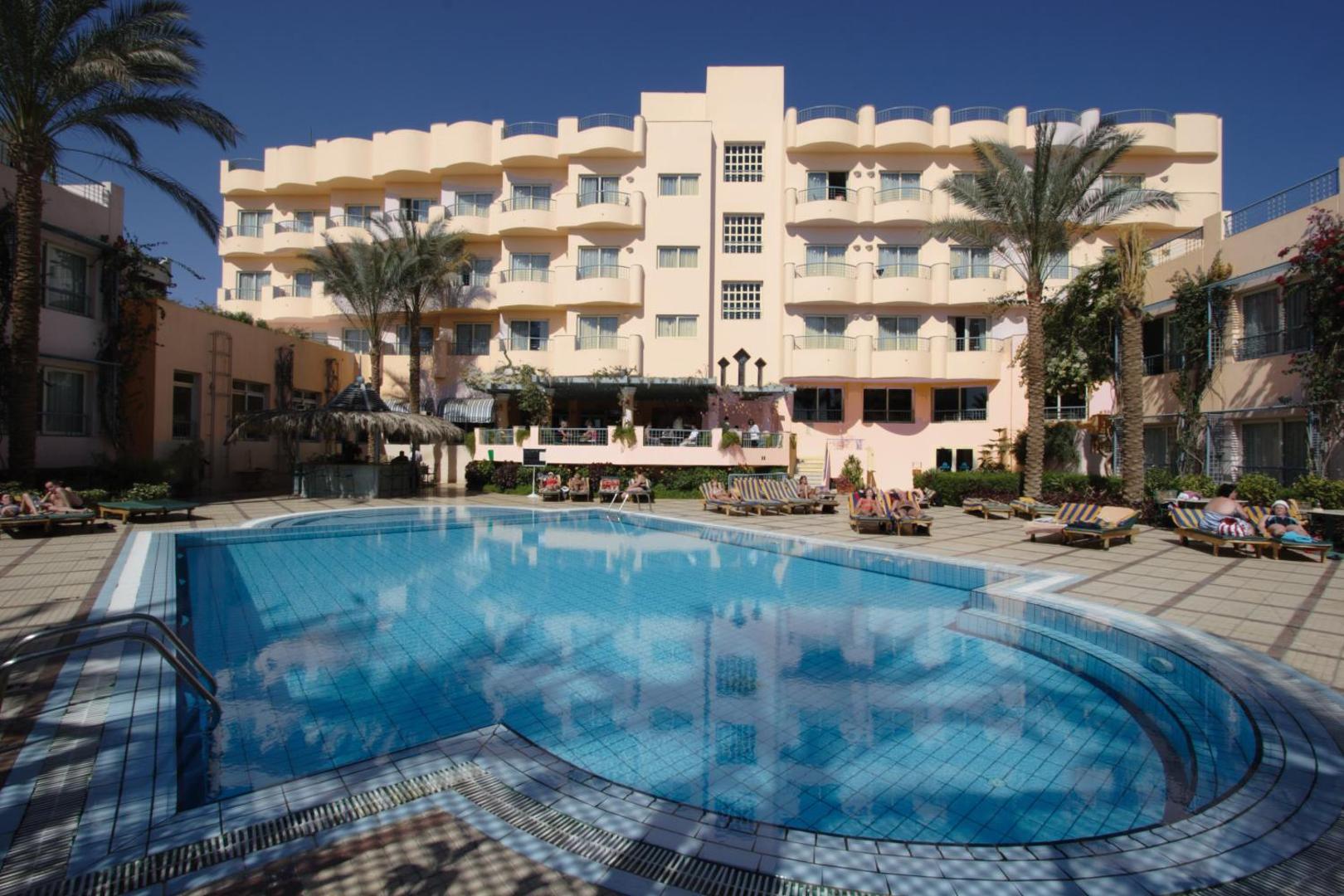 Sea Garden Hotel 4