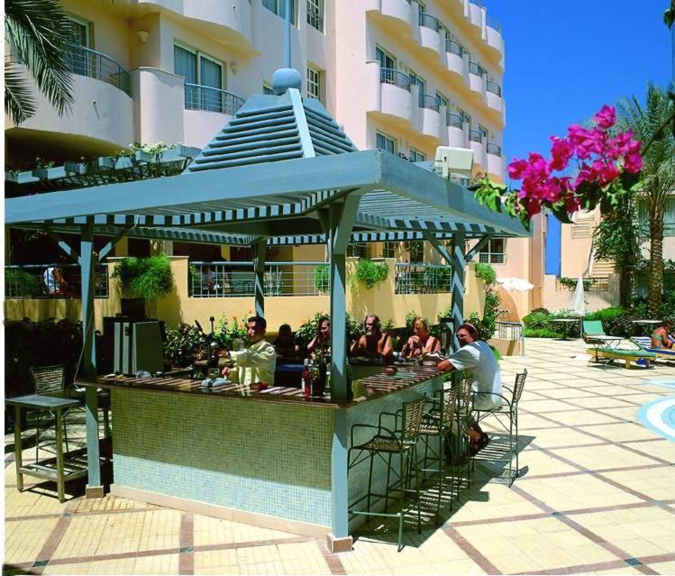 Sea Garden Hotel 7