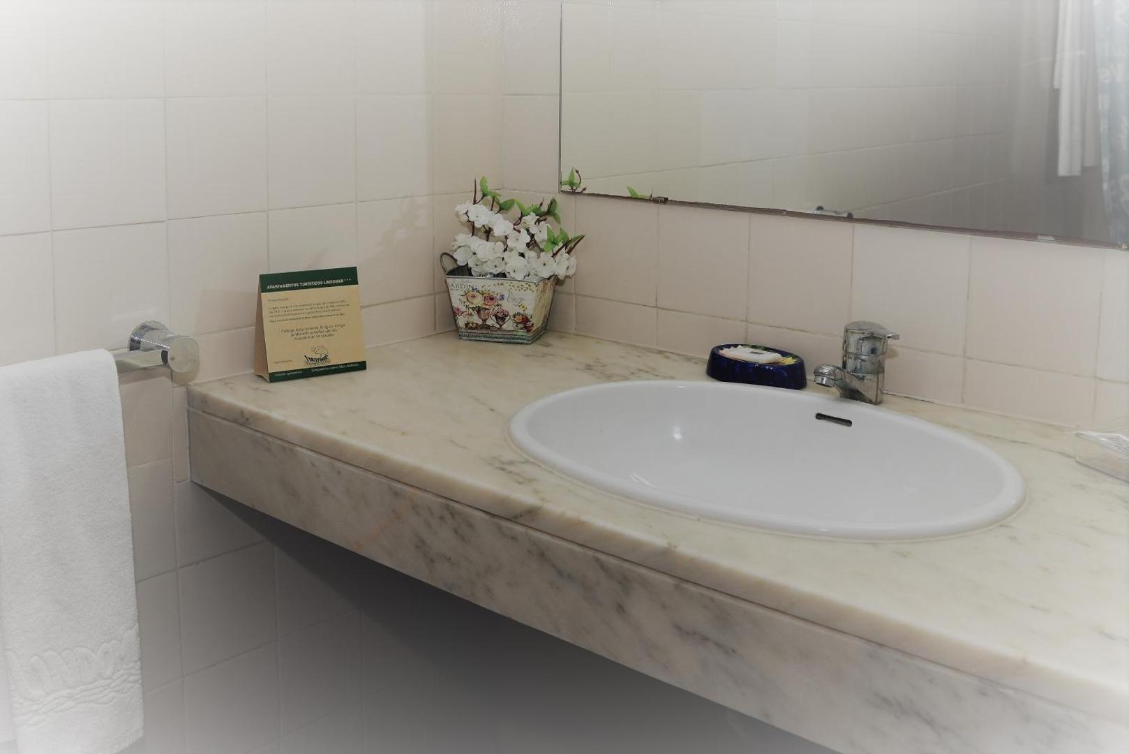 Apartamentos Turisticos Lindomar 8