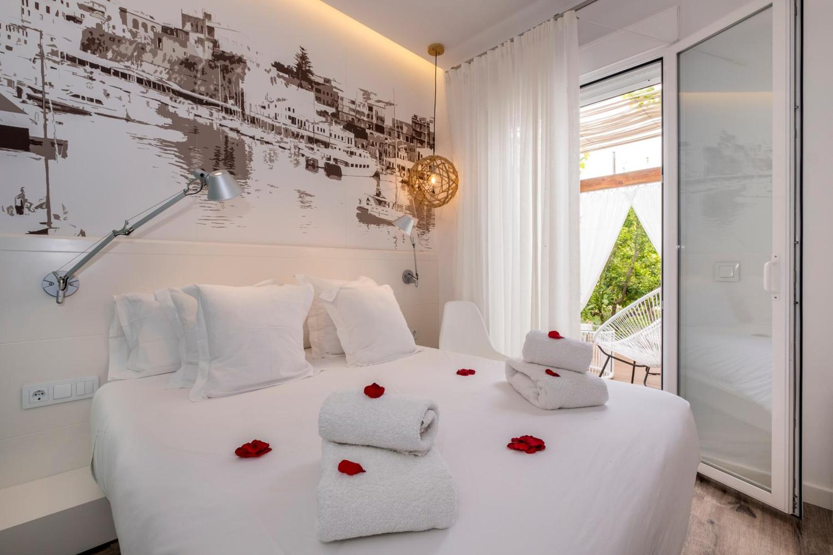 Hotel Abril 37 3