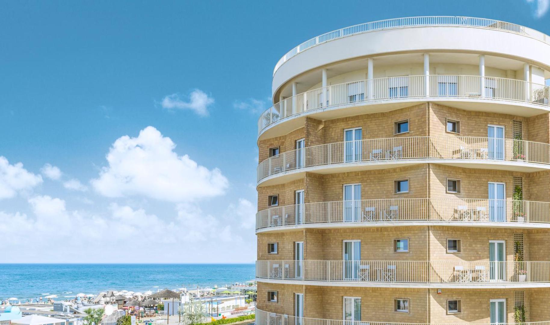 Hotel Torremaura Fronte Spiaggia 2