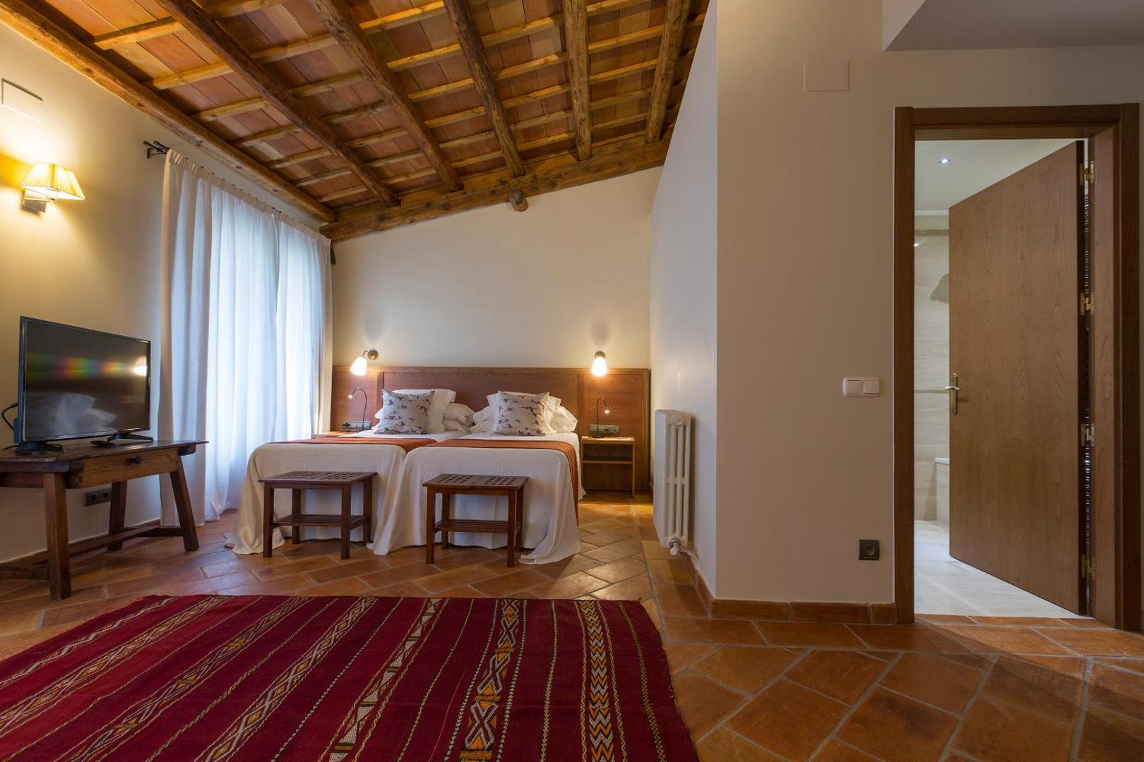 Hotel-Hostal Sport 6