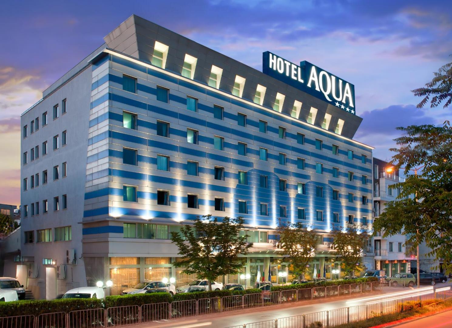 Aqua Hotel 2