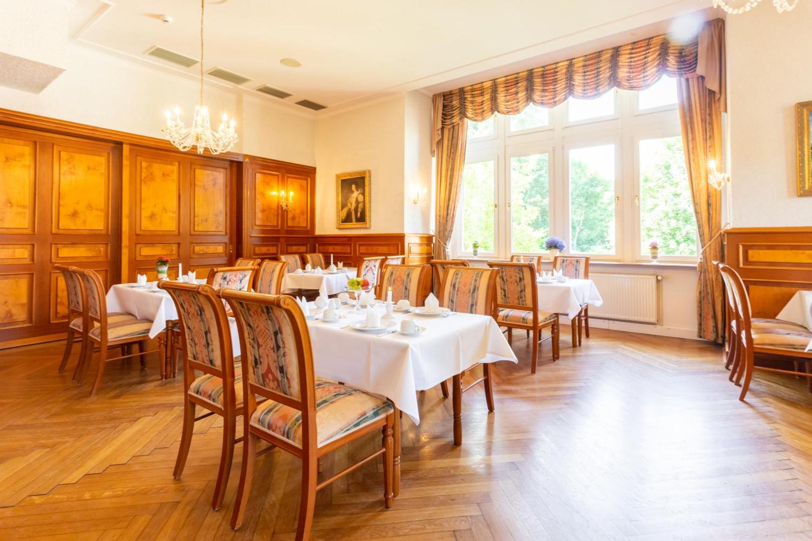 Hotel Erbprinzenpalais 4