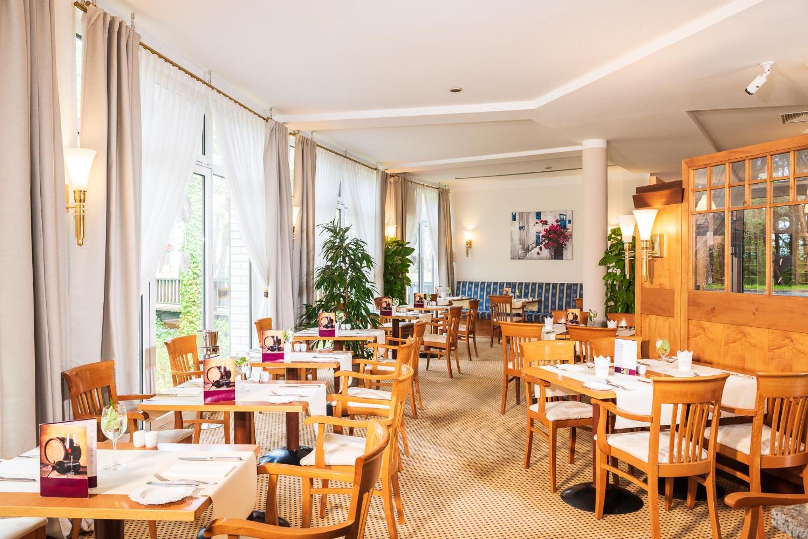 Bel Air Strandhotel Glowe 5