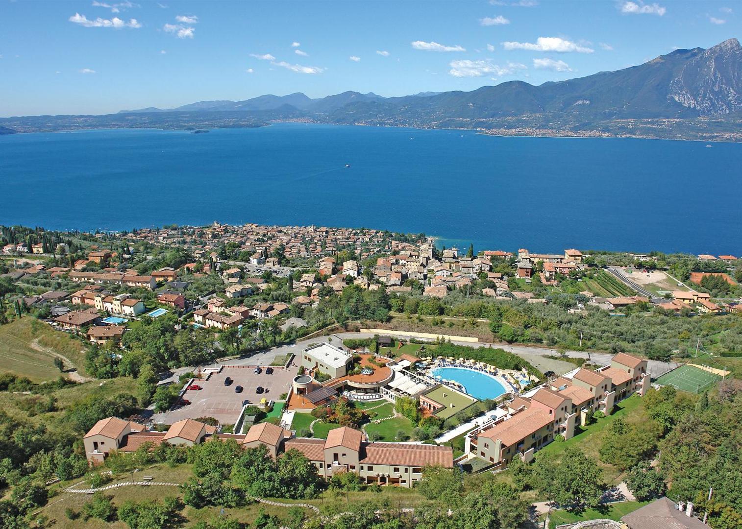 Le Torri Del Garda FamilySPA Resort 2