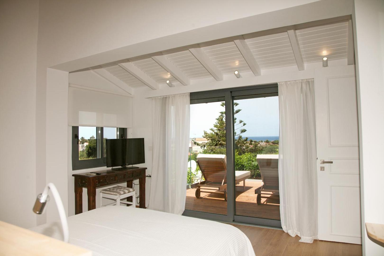 Artemis Village Apartments & Studios 7