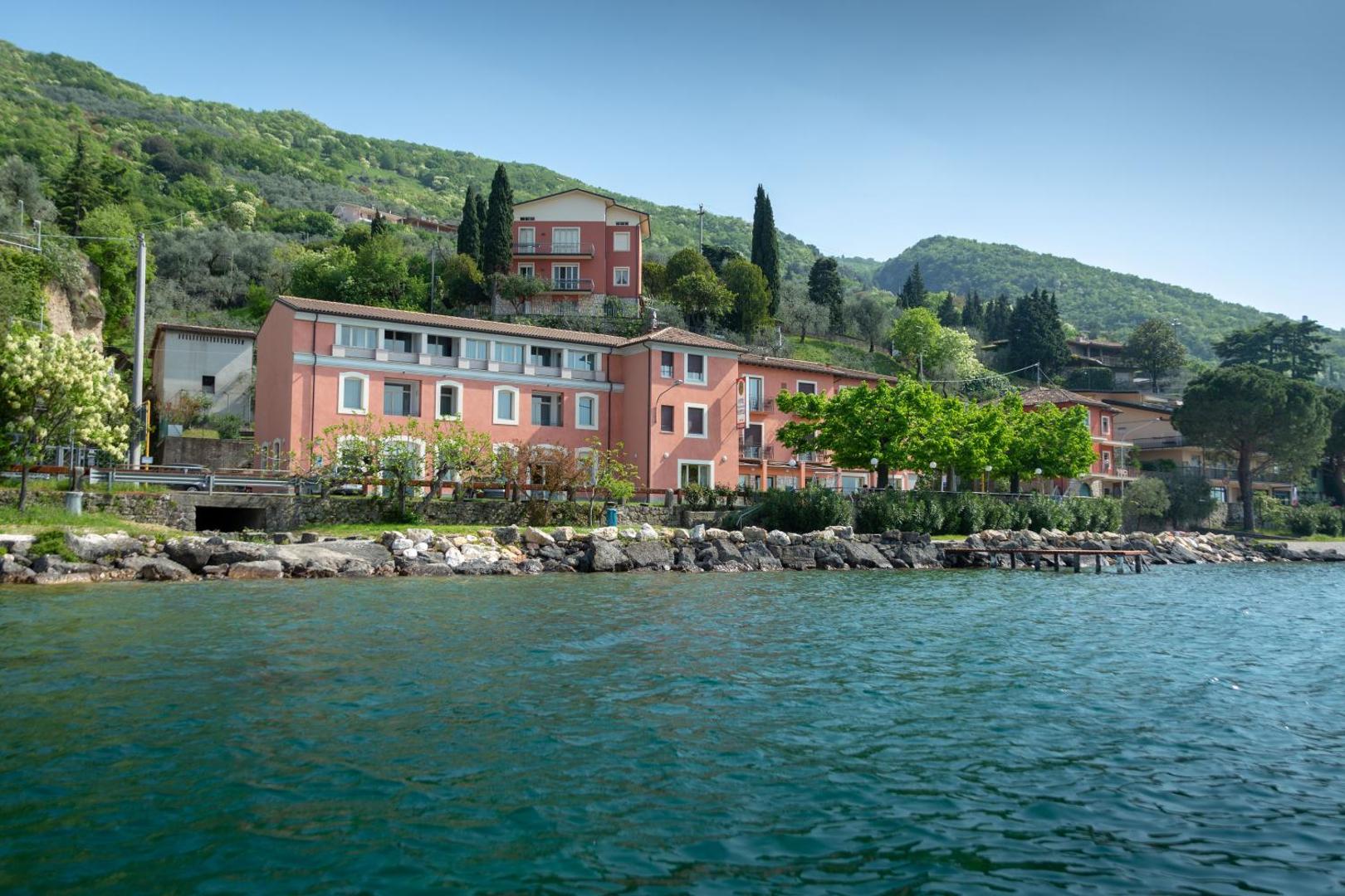 Hotel Residence Sirenella 7