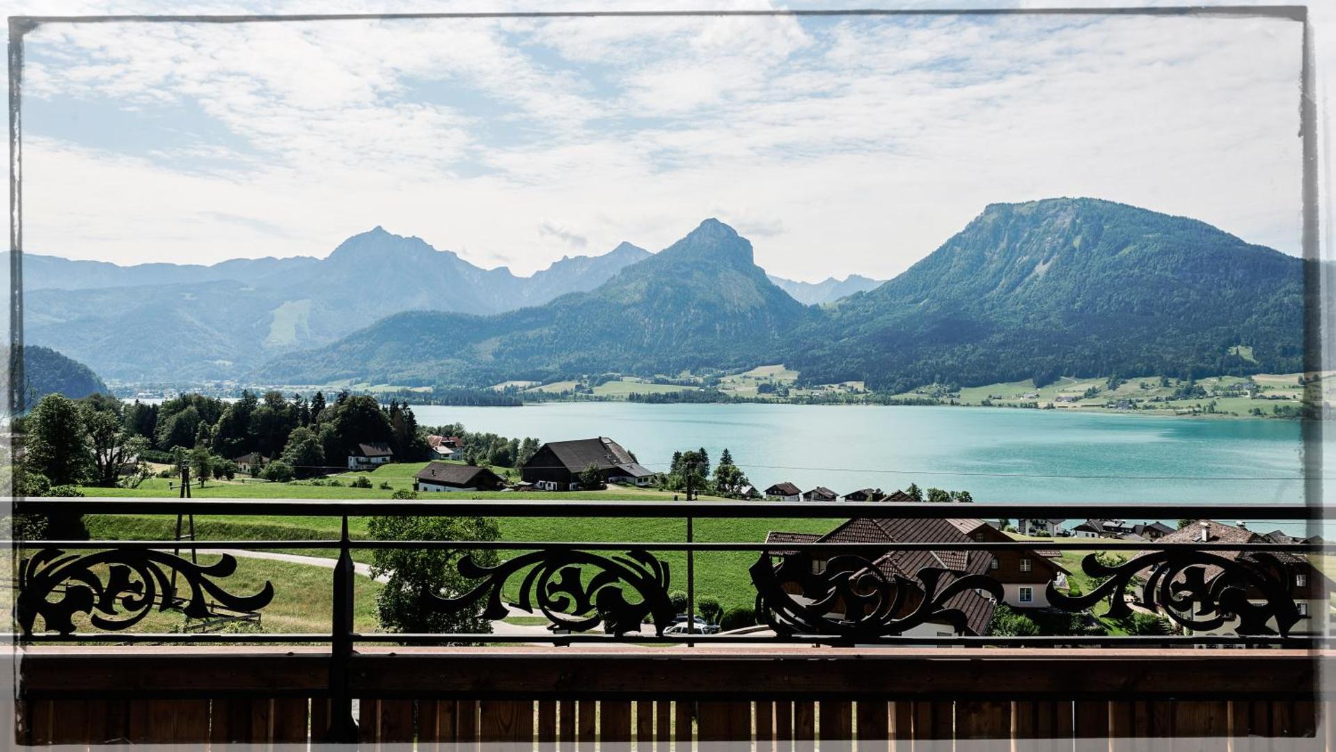 The View 1