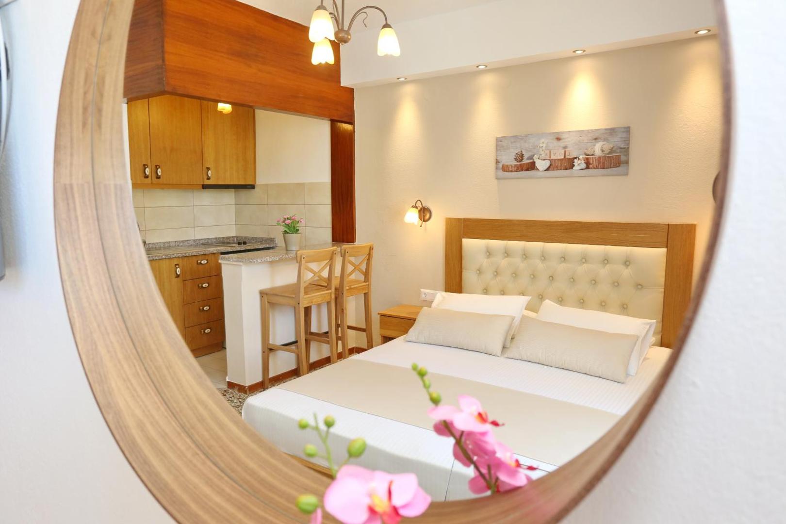 Kastoria Hotel Apartments 5