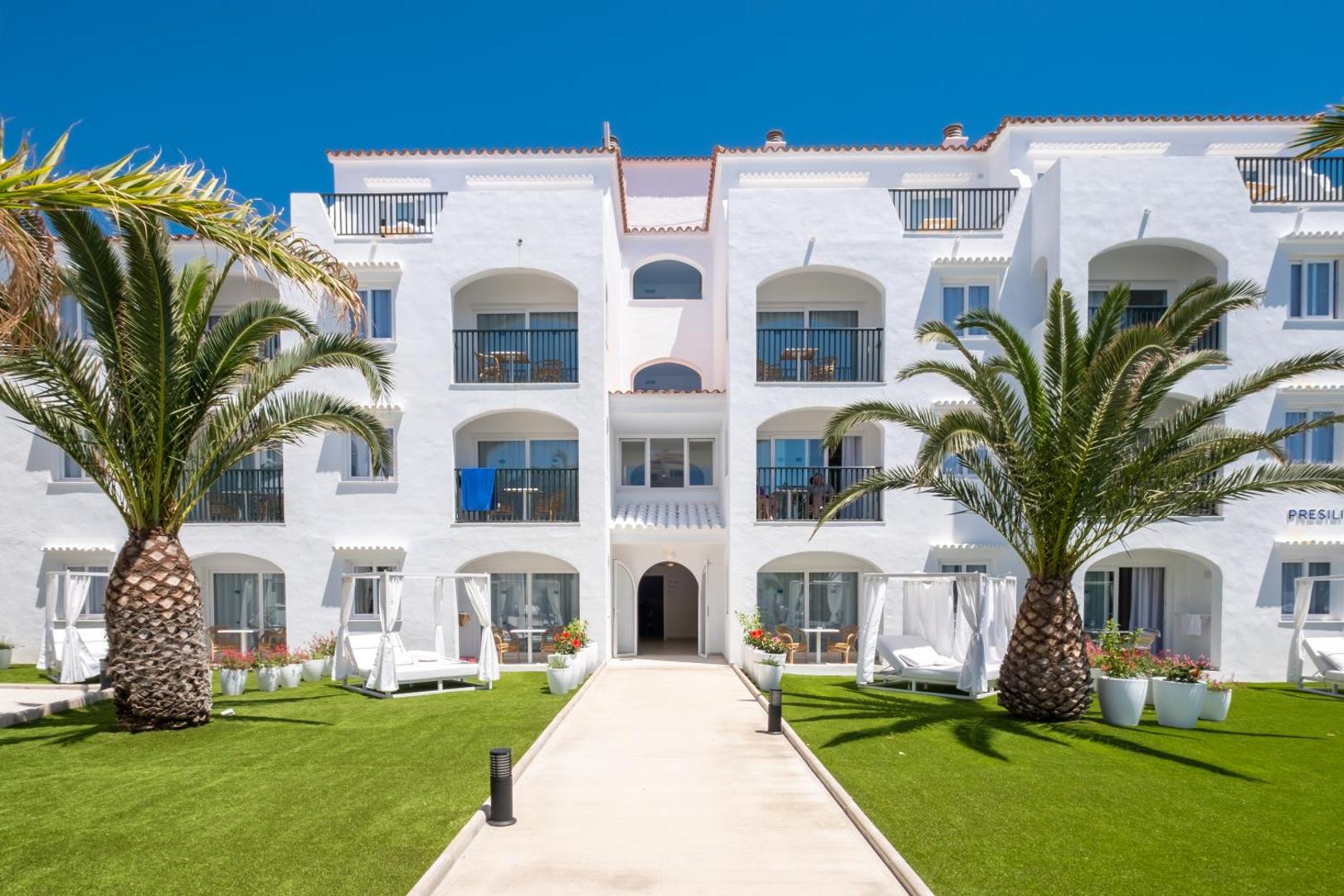 FERGUS Style Carema Beach 8