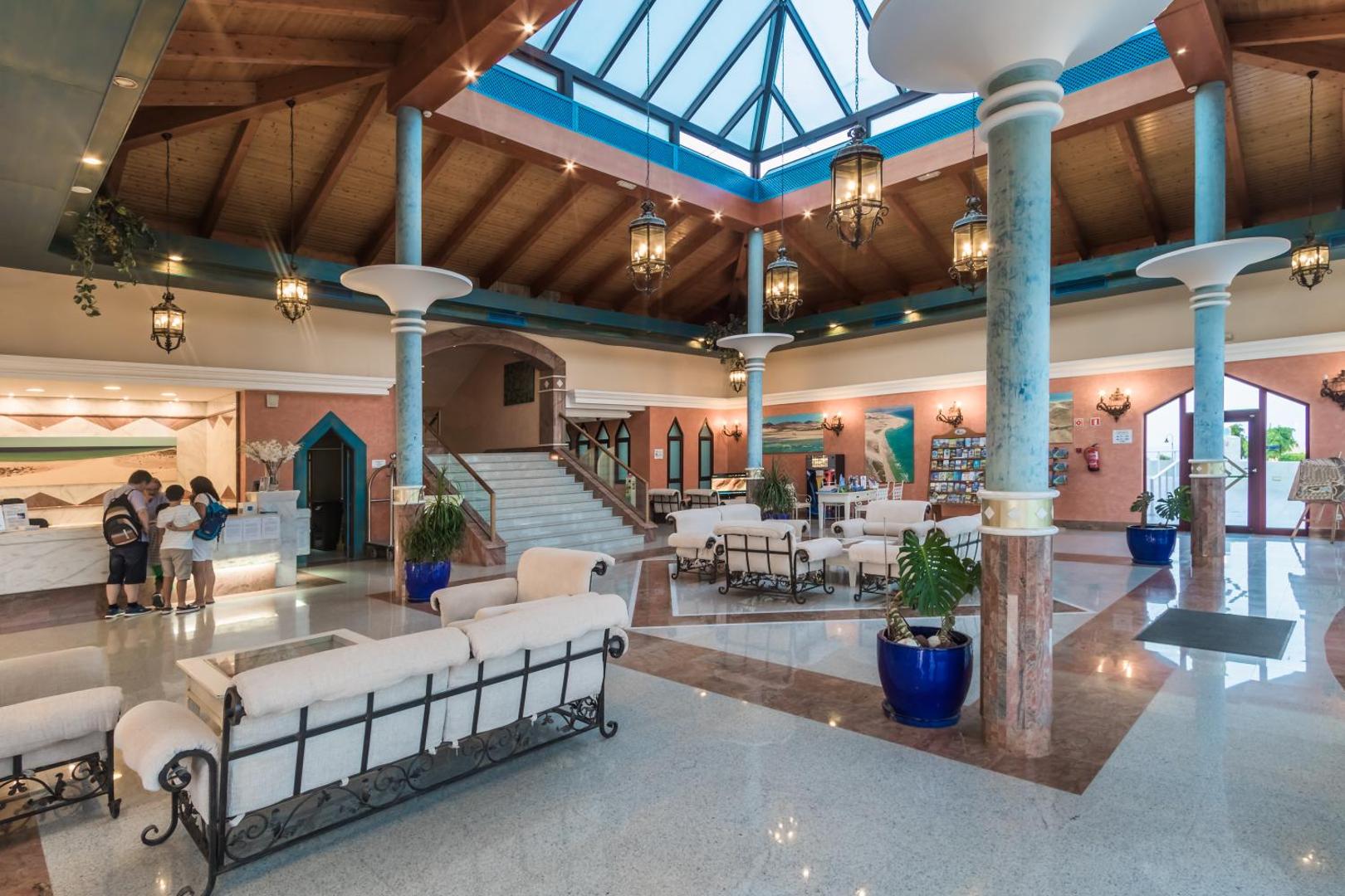 Hotel Esmeralda Maris by LIVVO 8