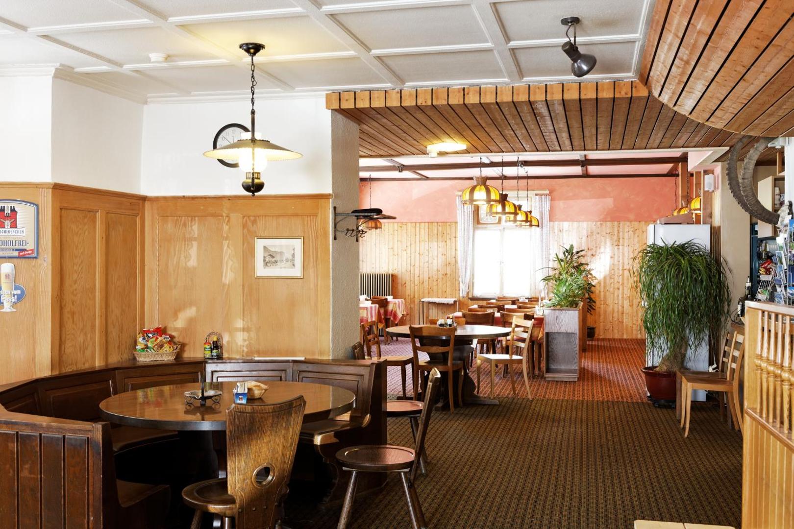 Hotel Steinbock 5