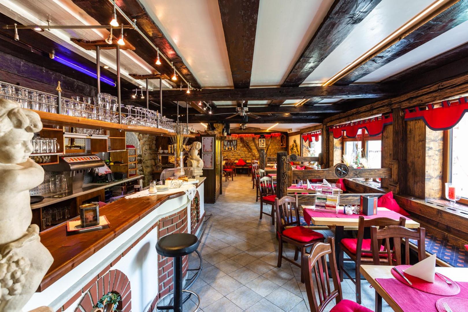 Party Hotel Taverne 5