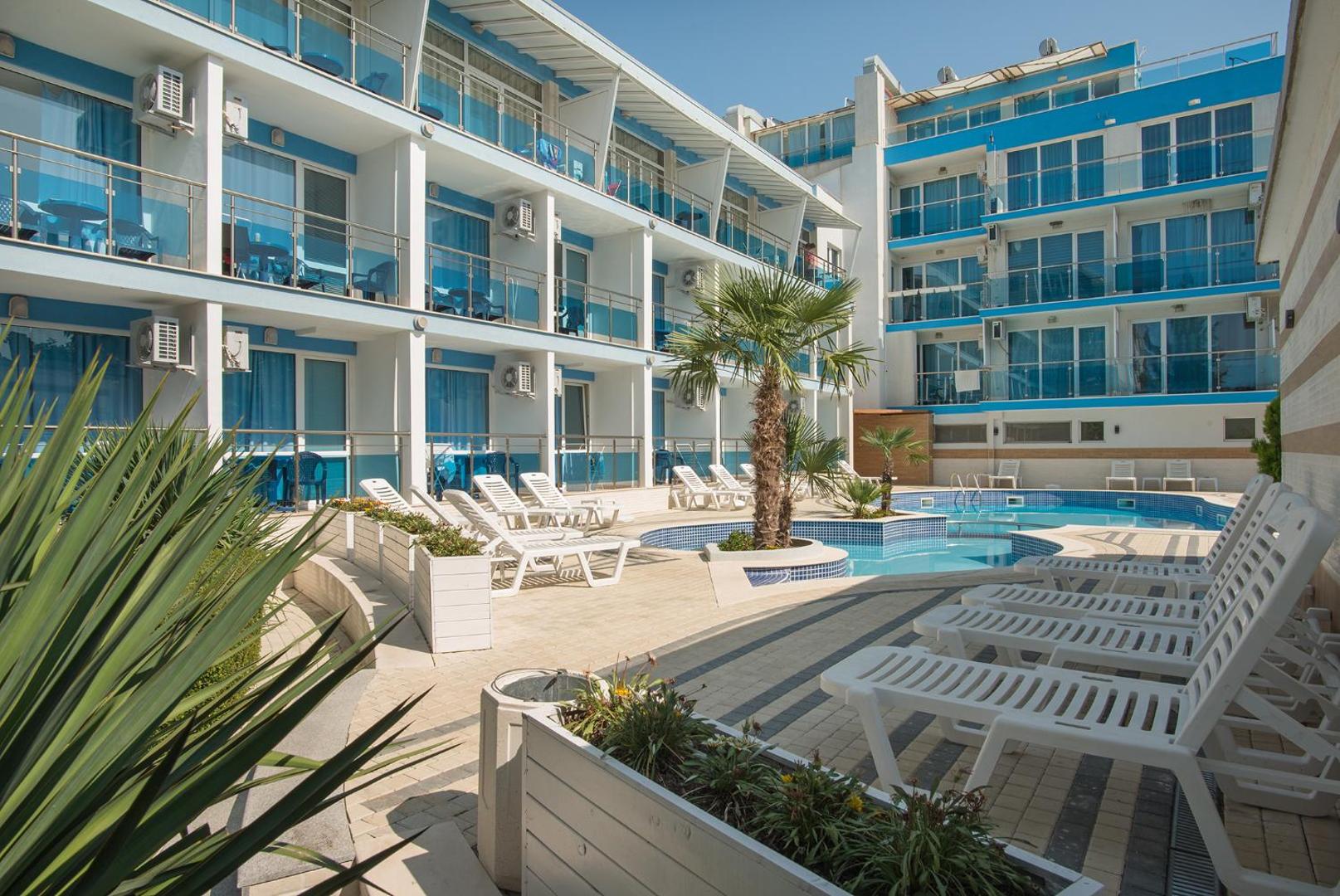Hotel Eskada Beach 8