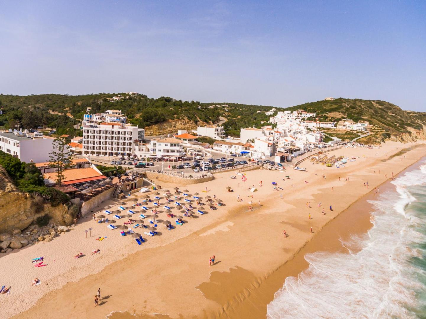 Salema Beach Hotel 2