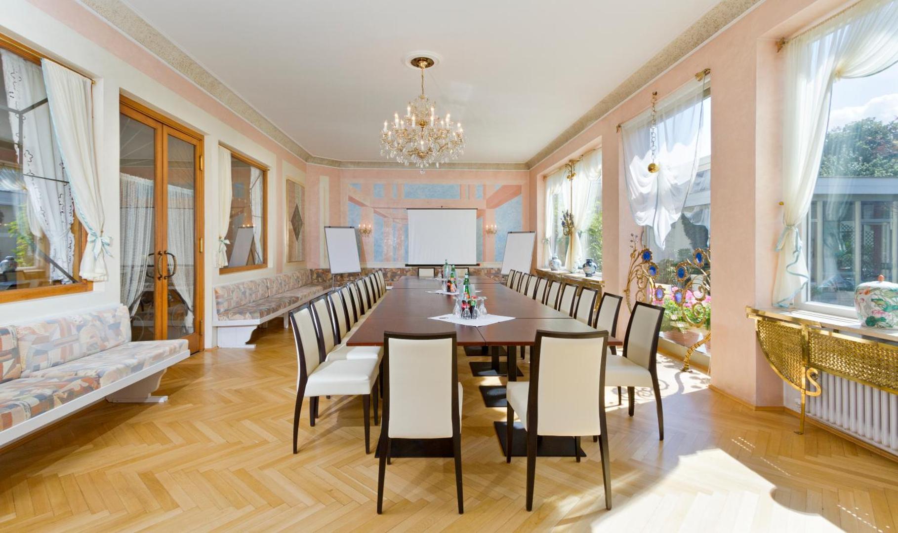 Wittelsbacher Hof Swiss Quality Hotel 5