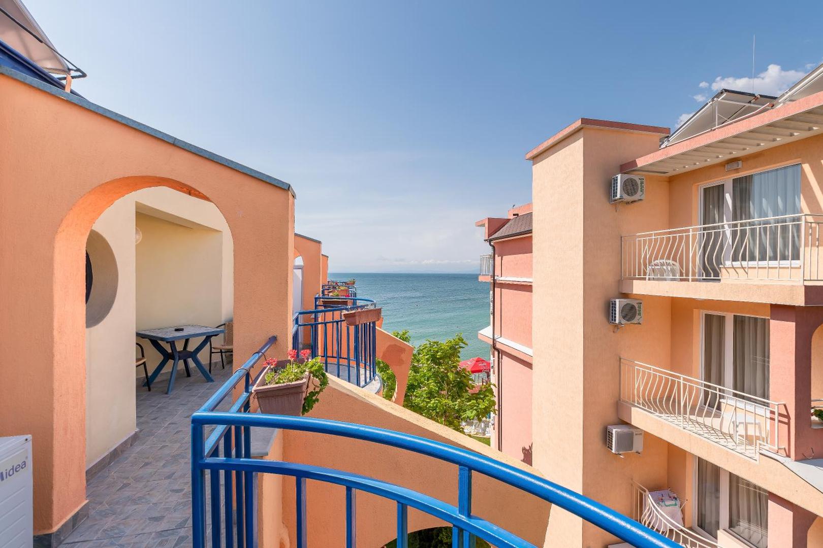 Hotel Evridika 6