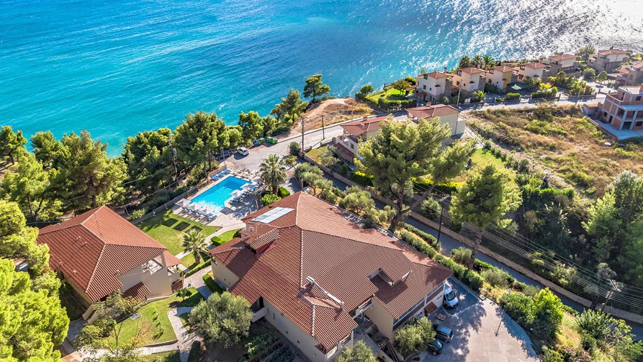 Thea Hotel 2