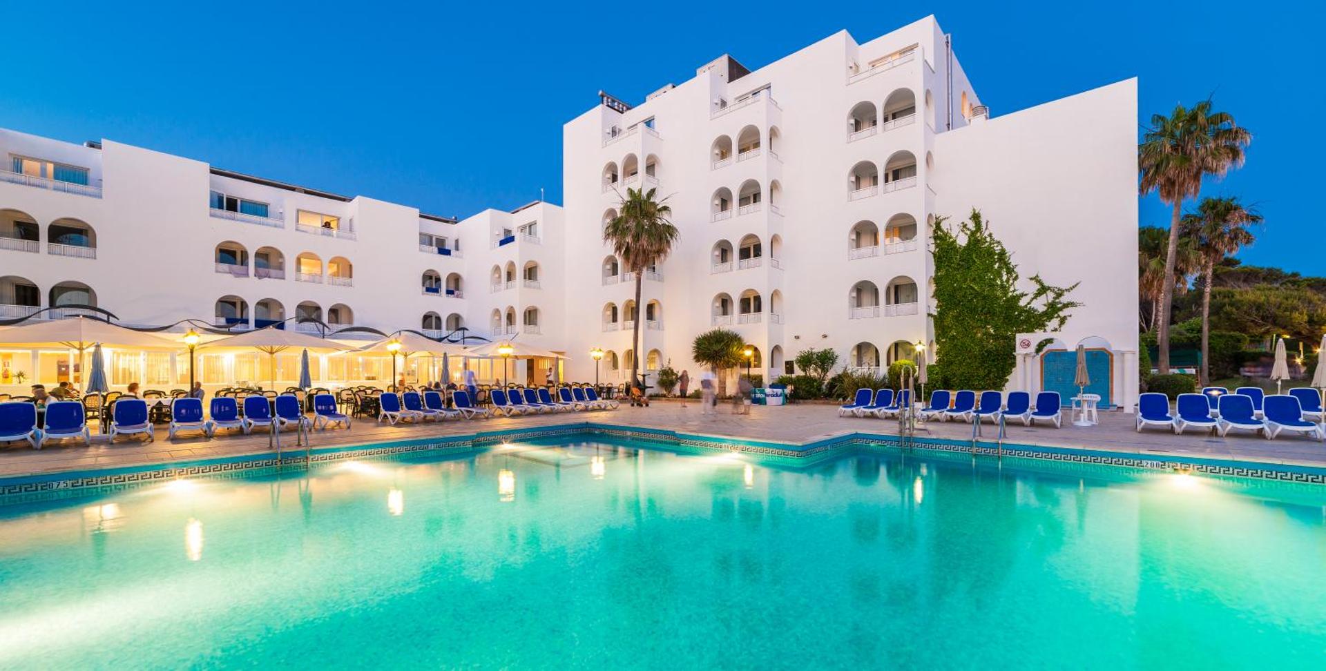 Apartamentos Globales Lord Nelson 5