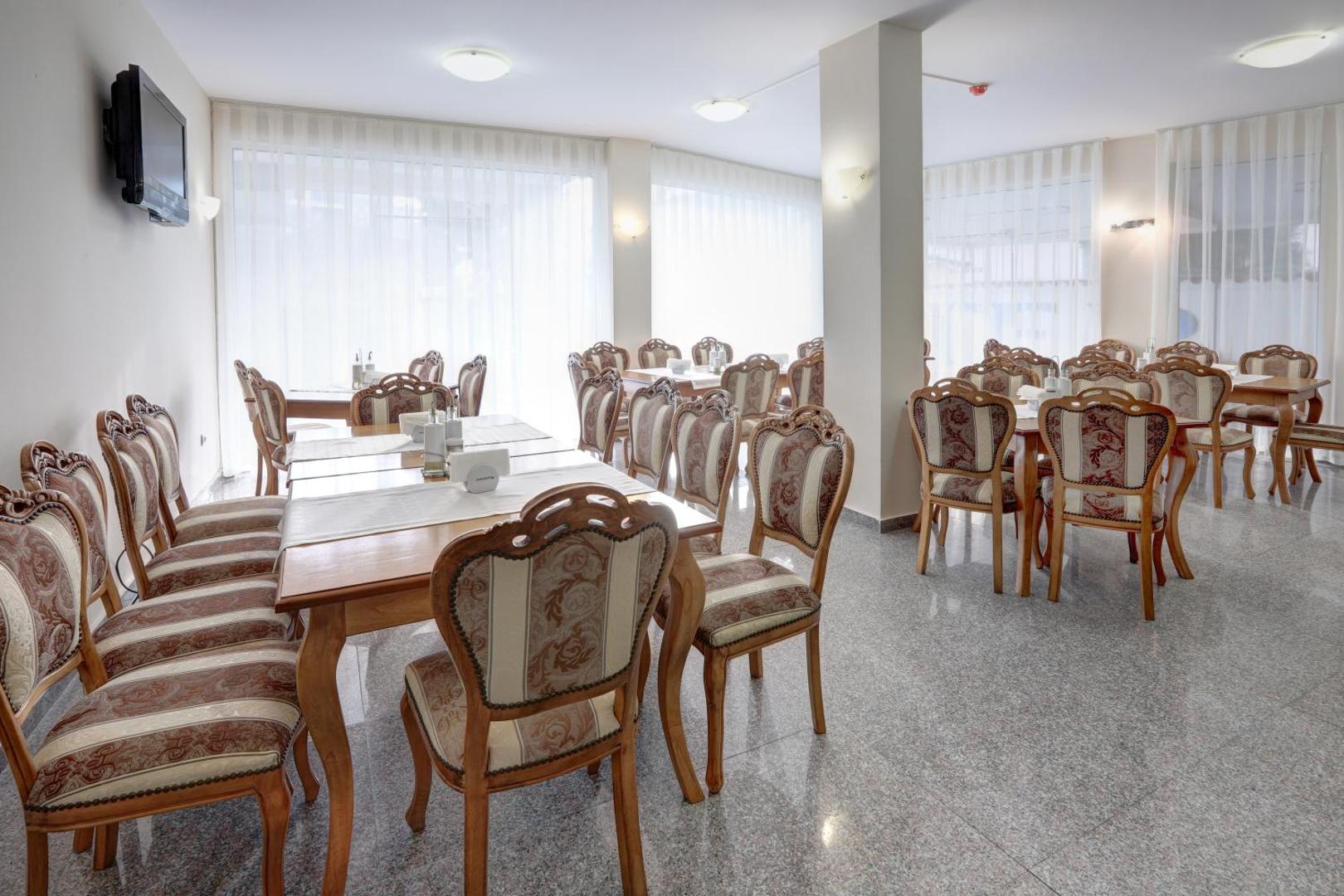 Jupiter 1 Family Hotel 7