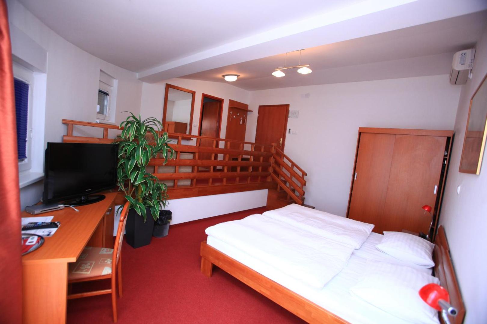 Hotel Orion 6