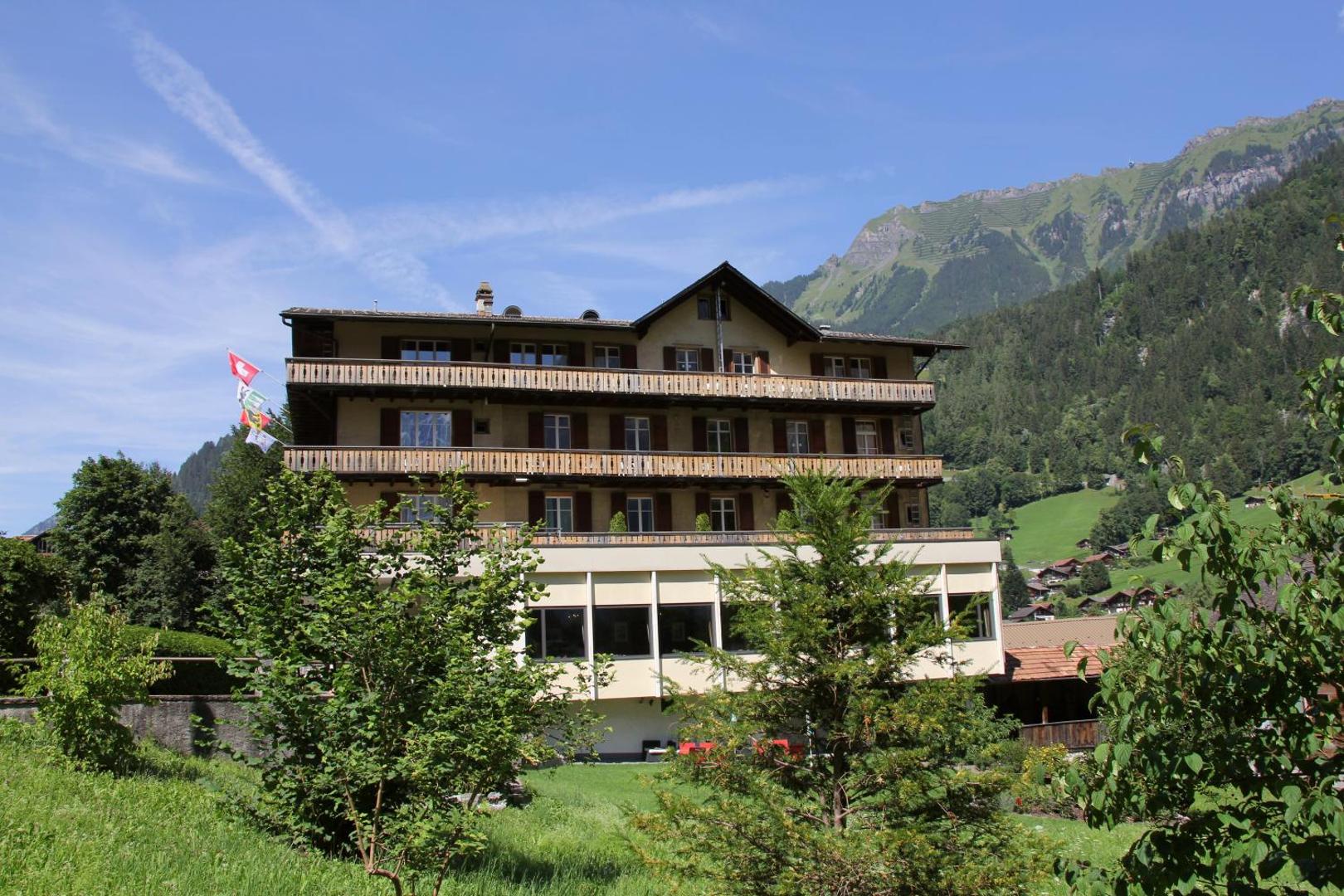 Hotel Staubbach 8