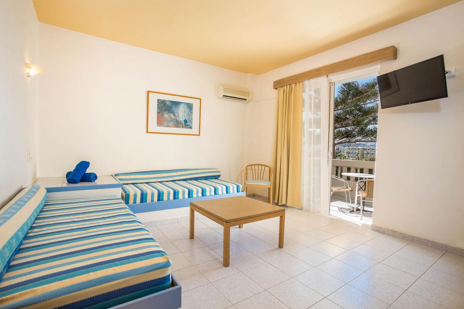 Irinna Hotel-Apartments 7