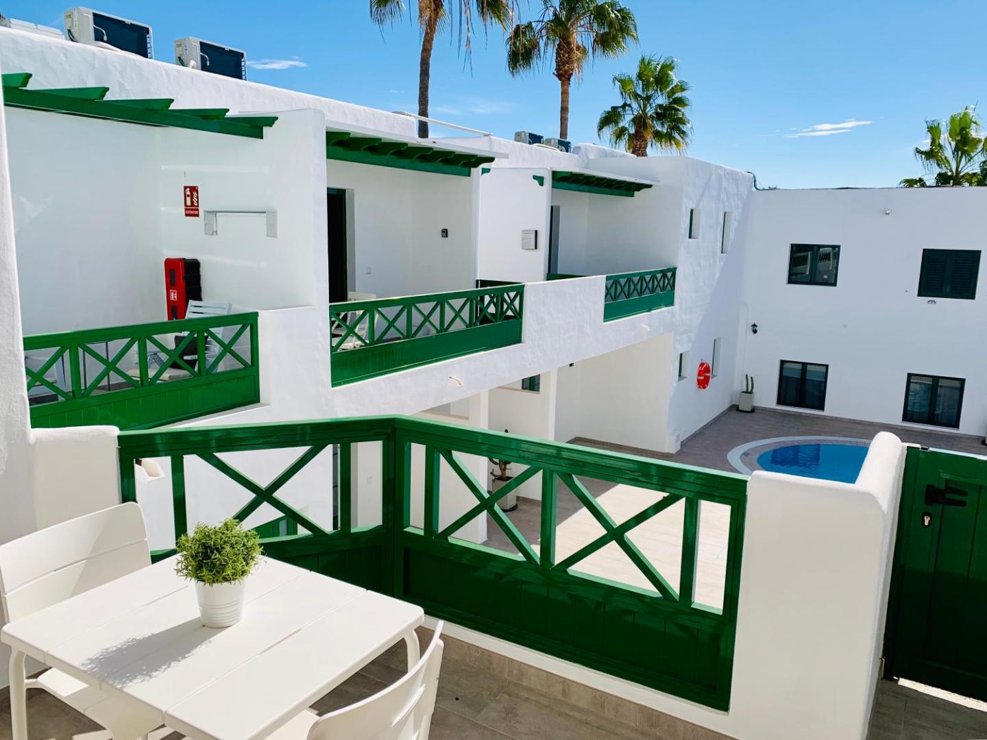 Apartamentos Zalabar 8