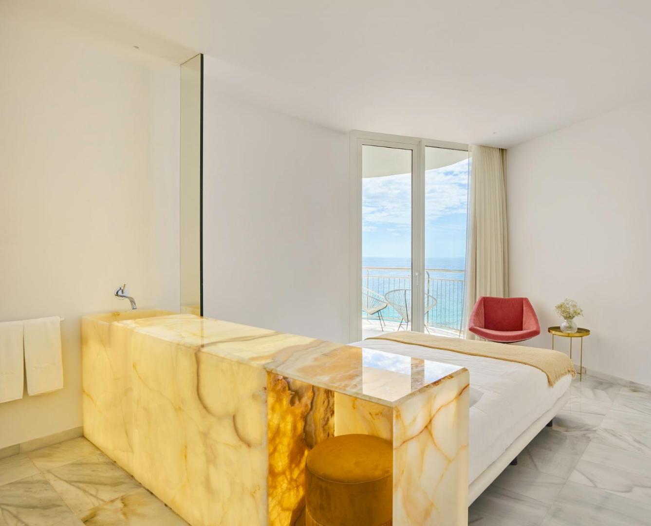 Hotel Aromar 7