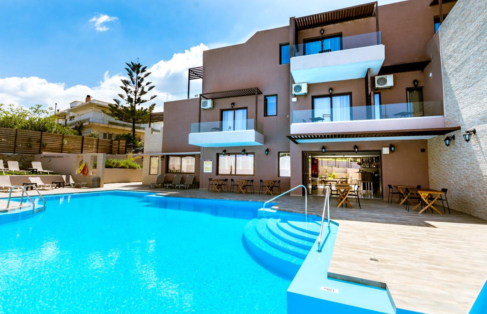Gregory Comfort Hotel 2