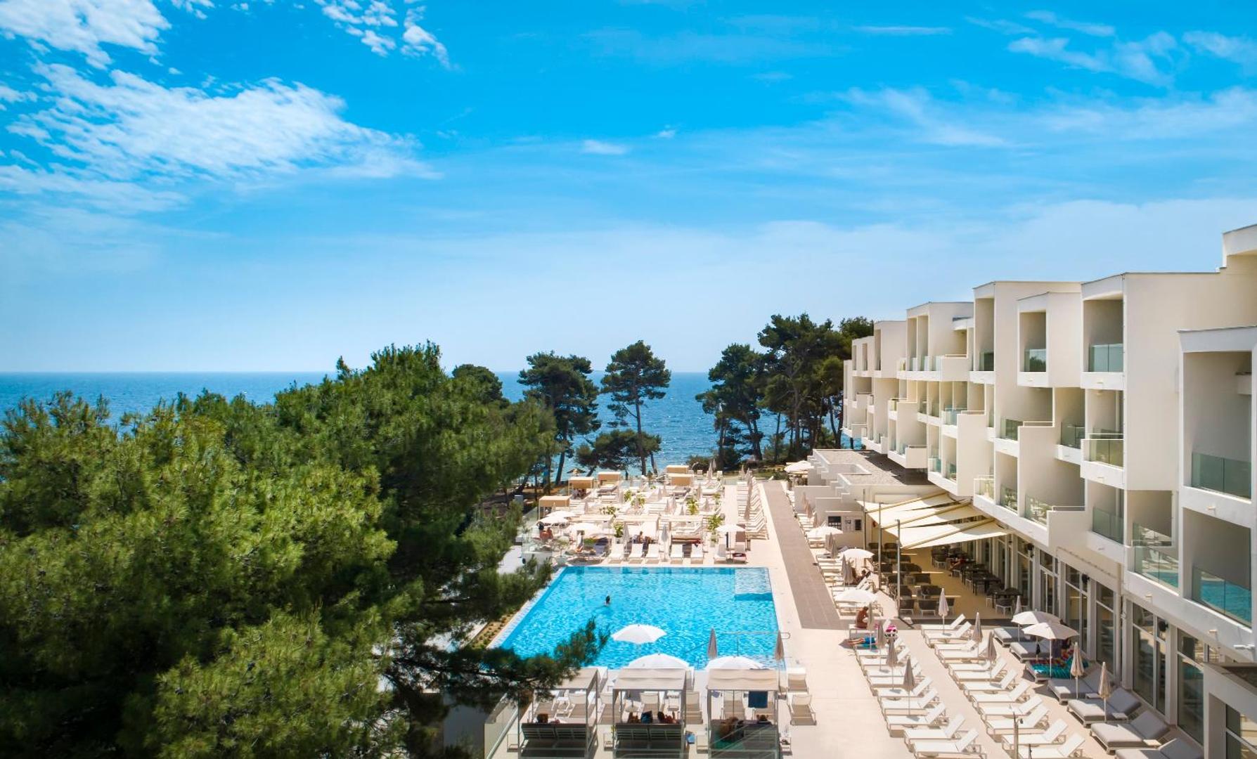 Valamar Carolina Hotel & Villas 2