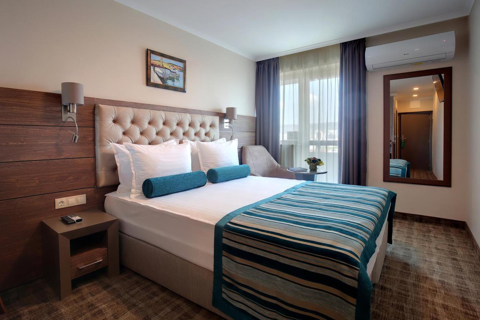 Hotel Cherno More 3