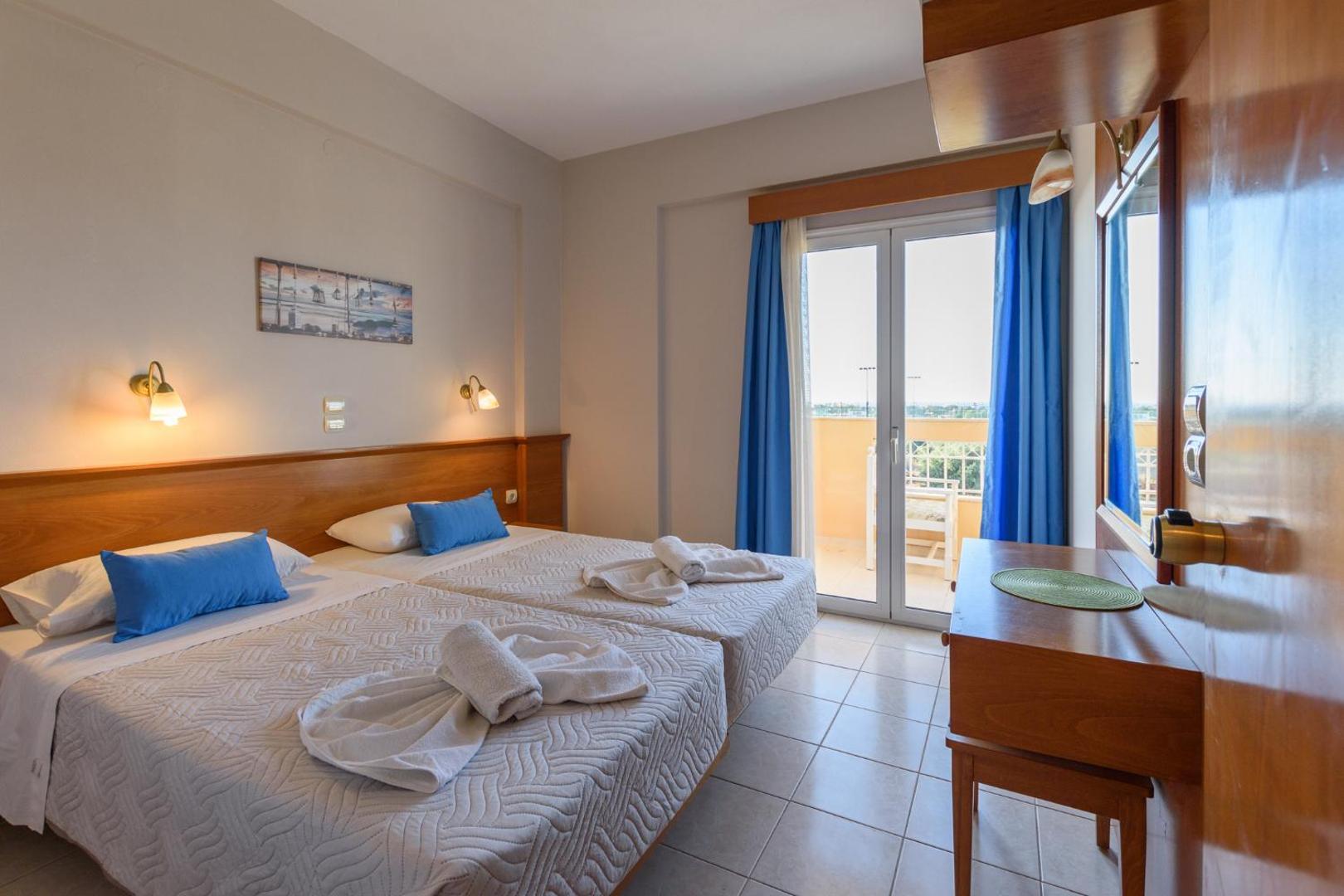 Danelis Studios & Apartments 8