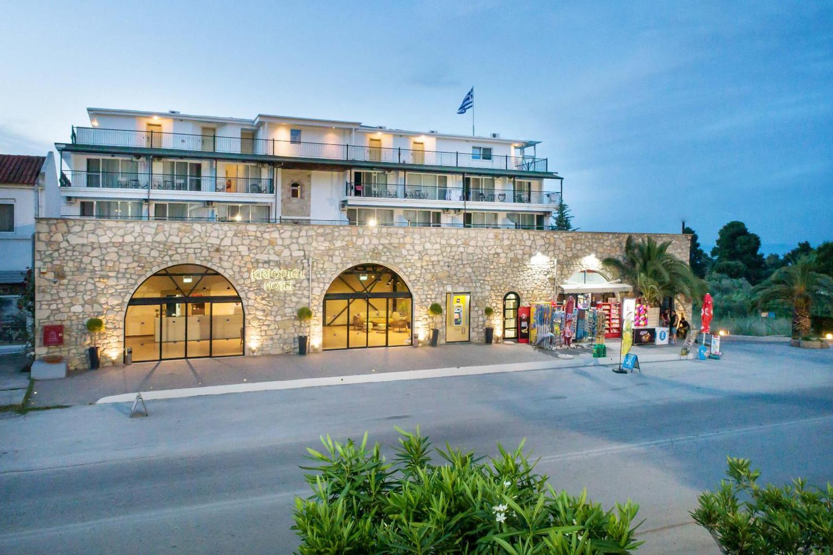 Hotel Kriopigi 8