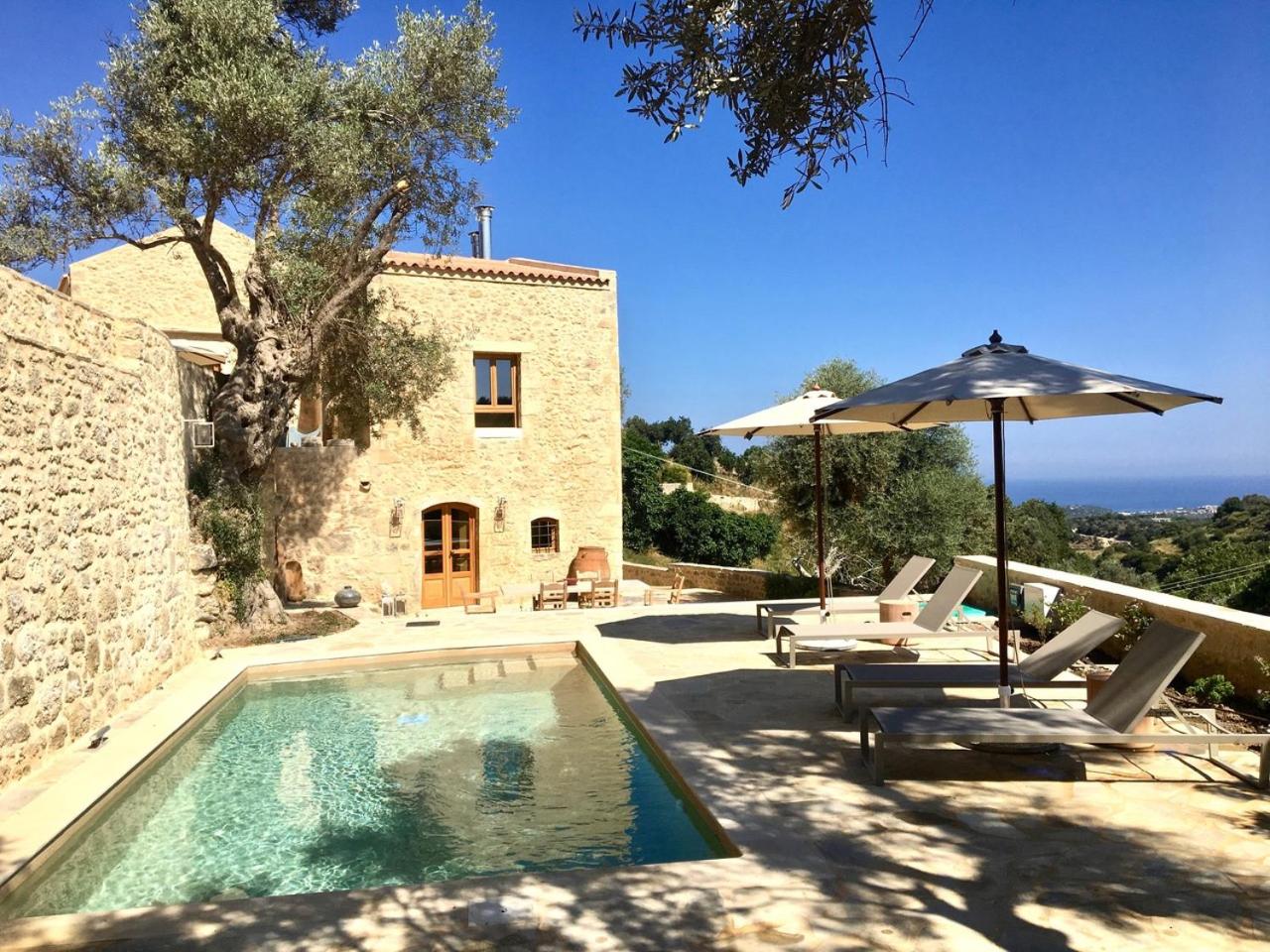 Kapsaliana Village Hotel 8