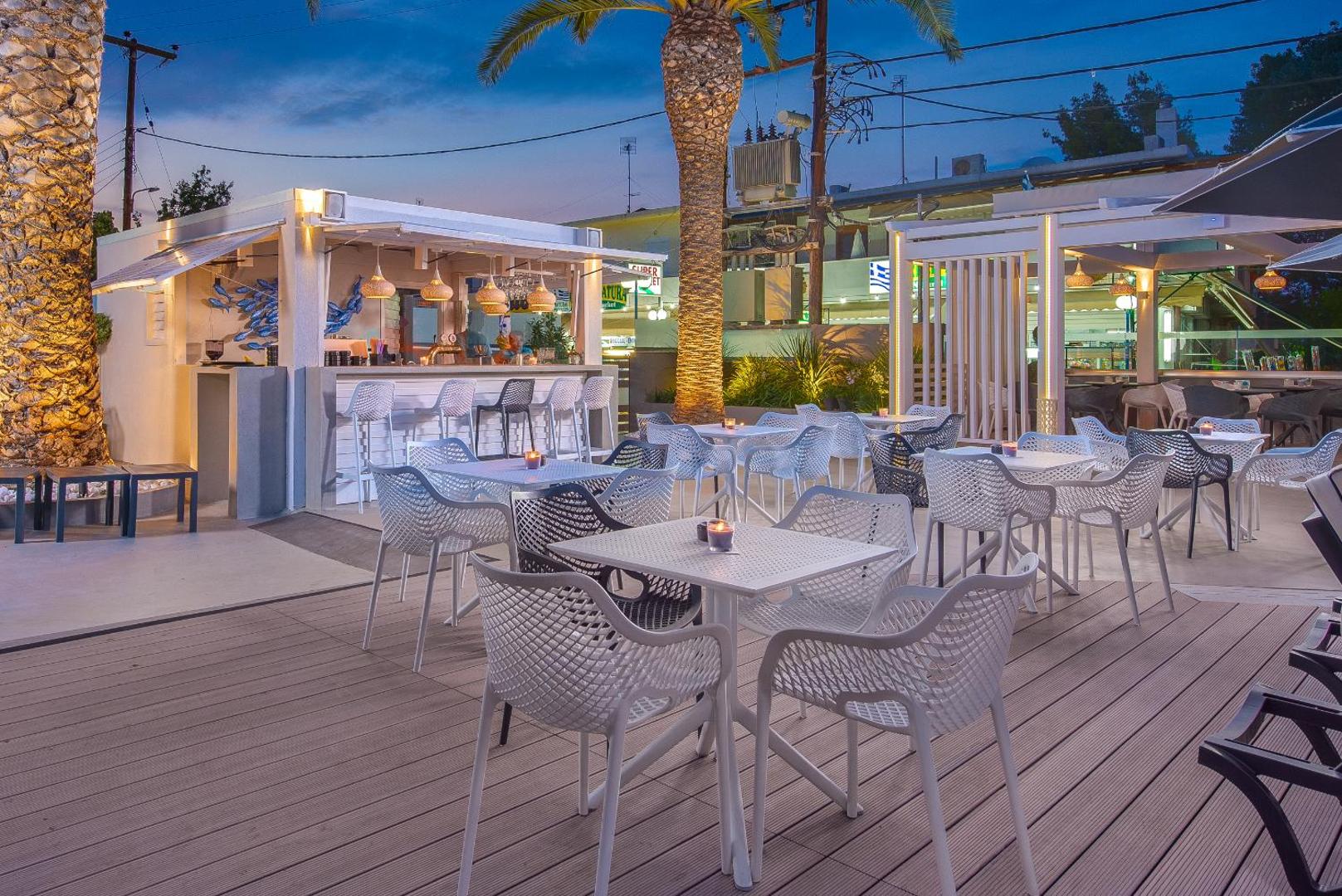 Dionysos Hotel & Suites 5