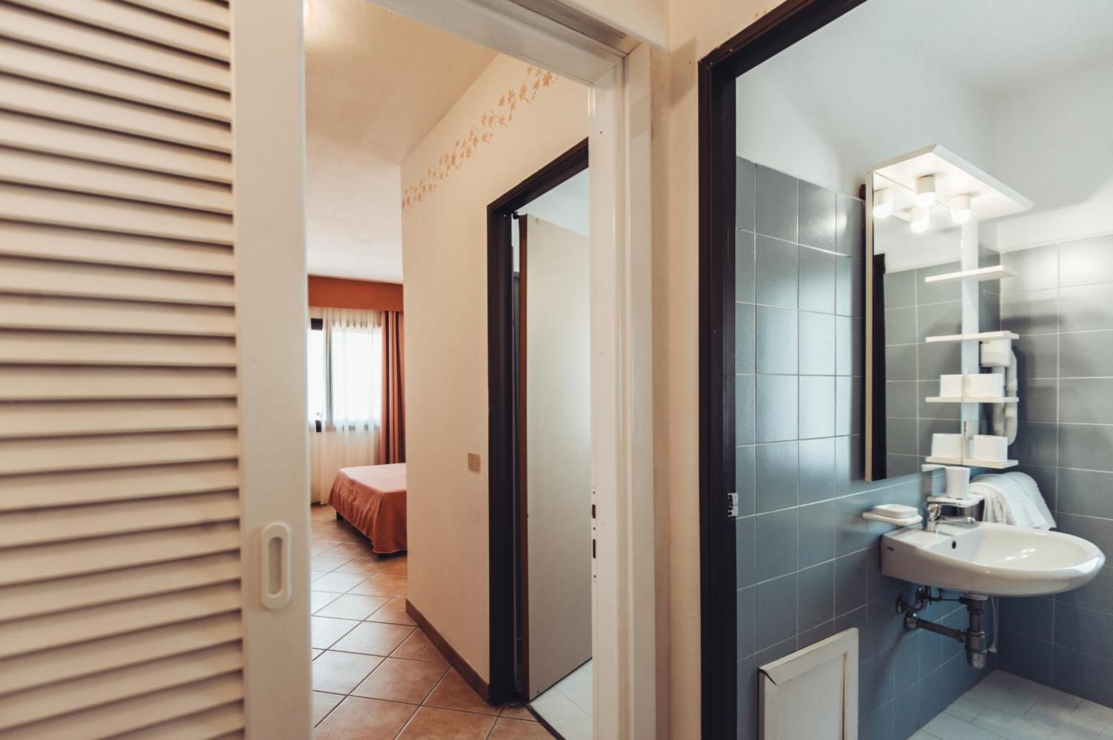 Residence Hotel Nuraghe 4