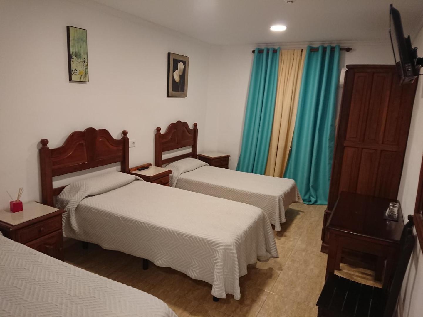 Hotel Manantiales 3