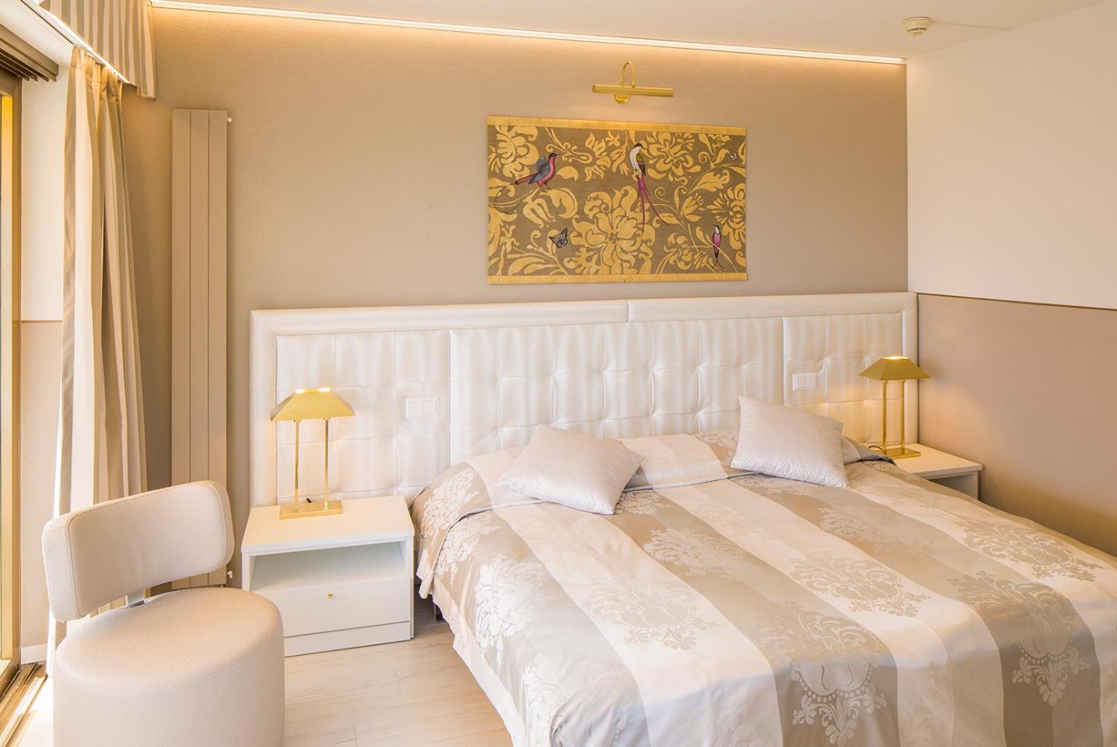 Hotel Ascona 5