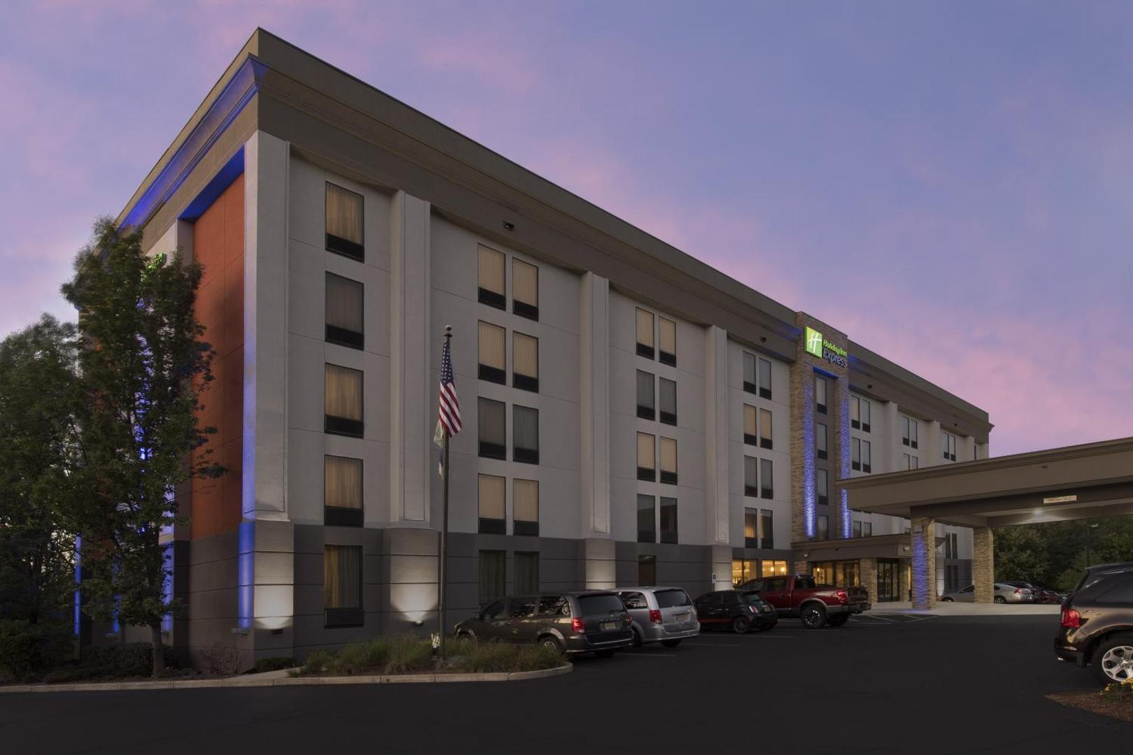 Holiday Inn Express Andover North – Lawrence, an IHG Hotel