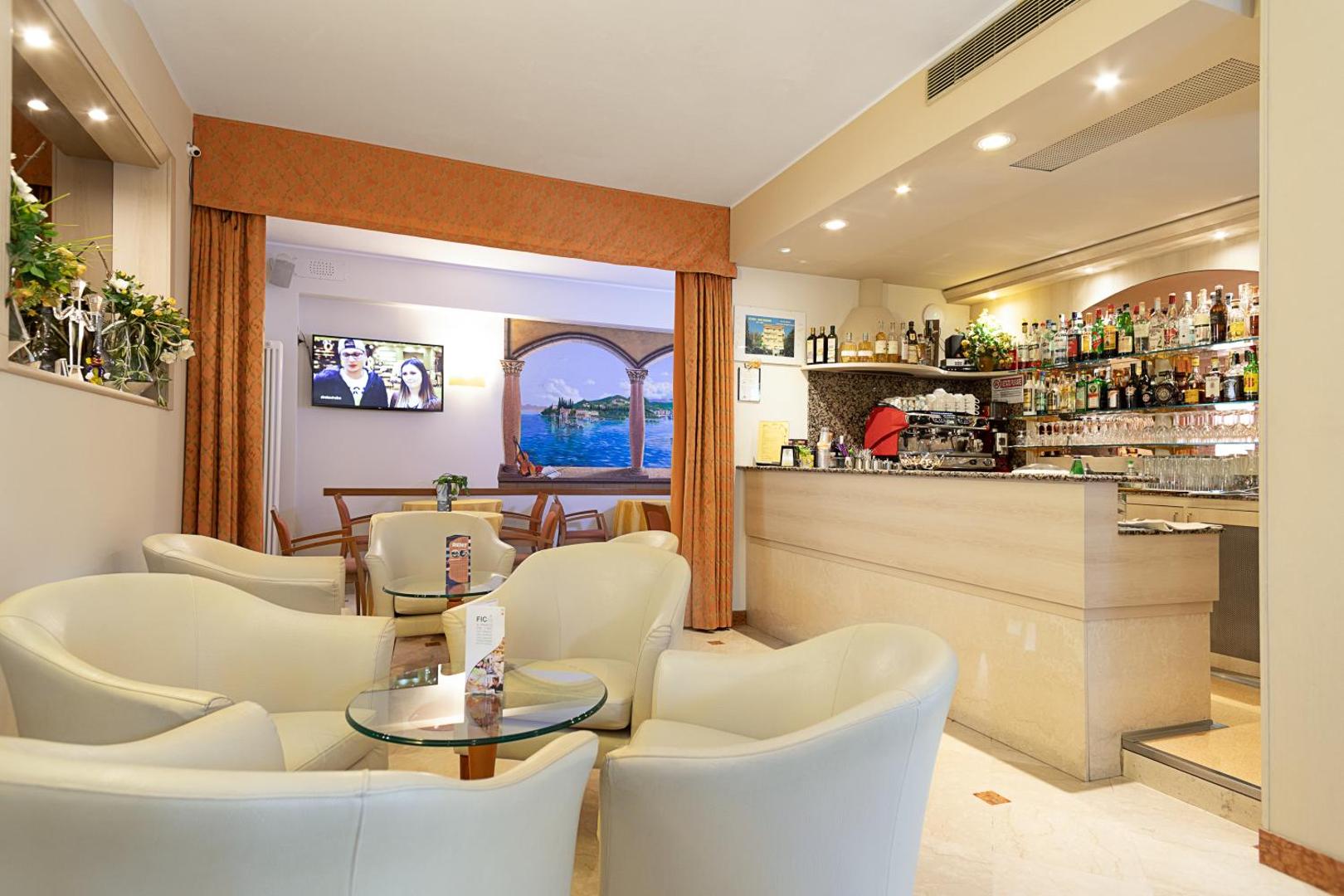 Hotel GARDENIA & Villa CHARME Adults Friendly 4Star service 6
