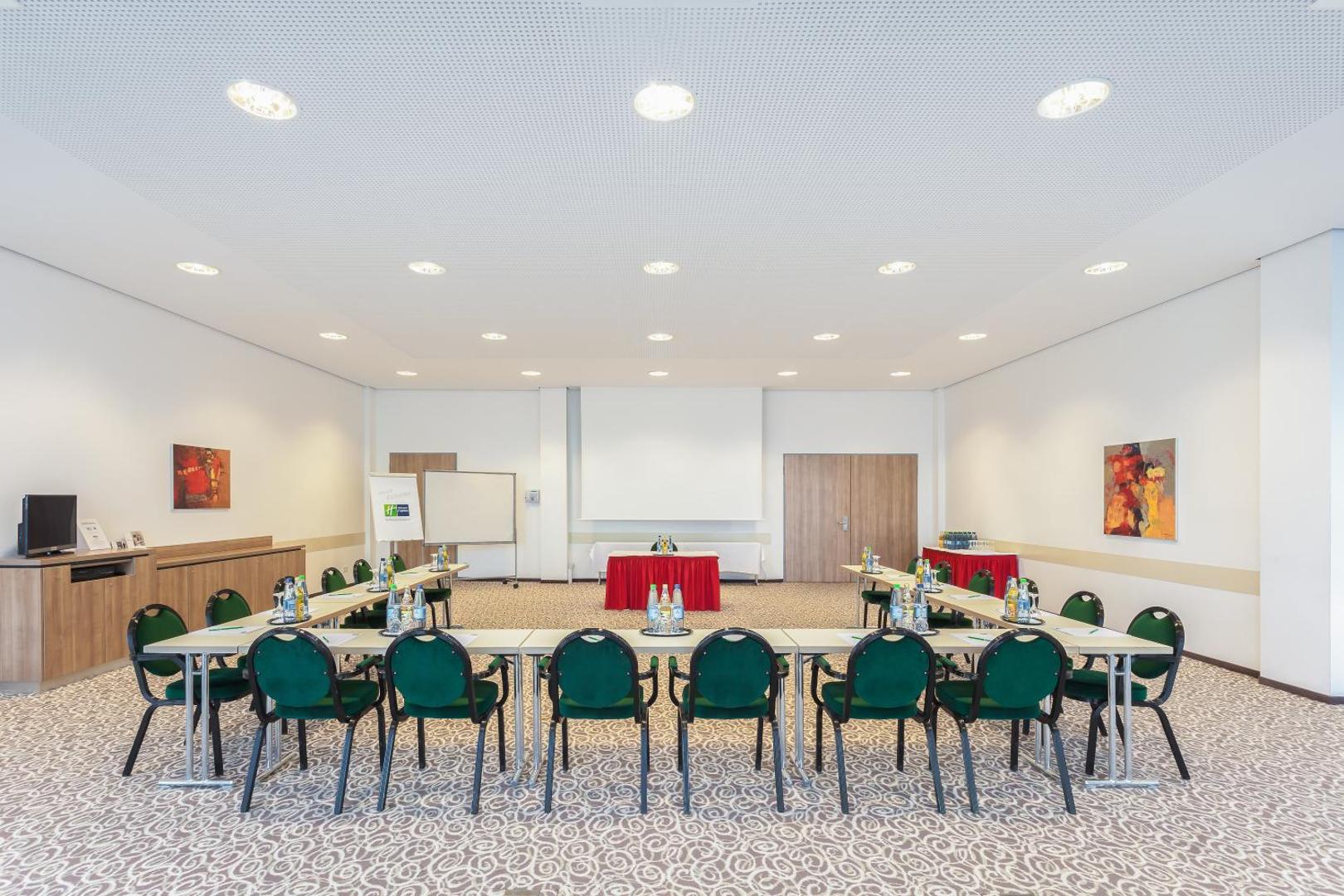 Holiday Inn Express Nürnberg-Schwabach 6