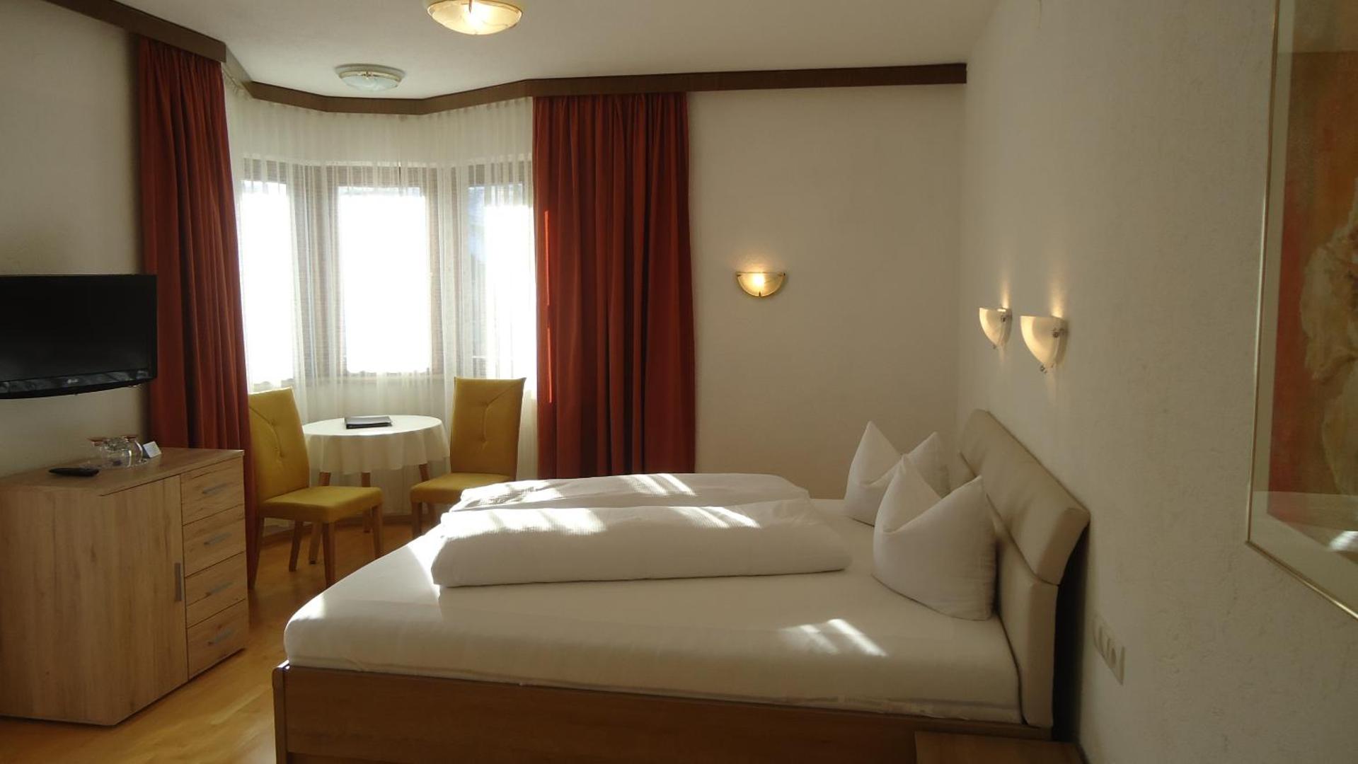 Landhaus Klausnerhof Hotel Garni 6