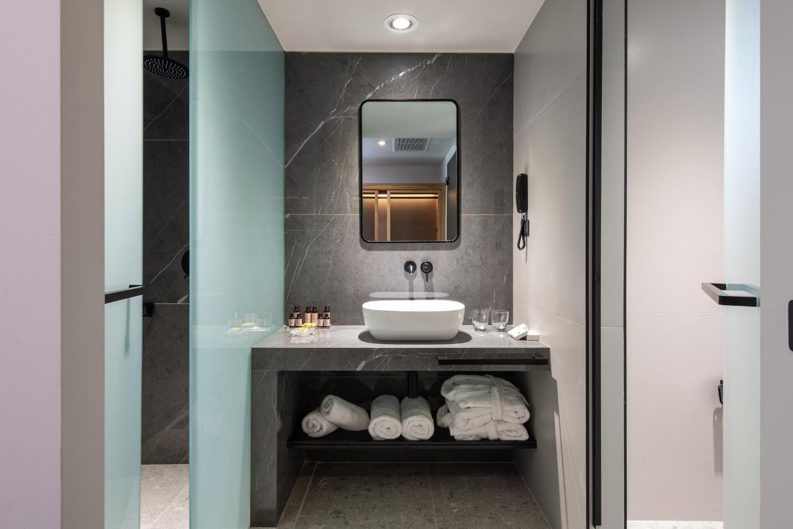 Portes Lithos Luxury Resort 4