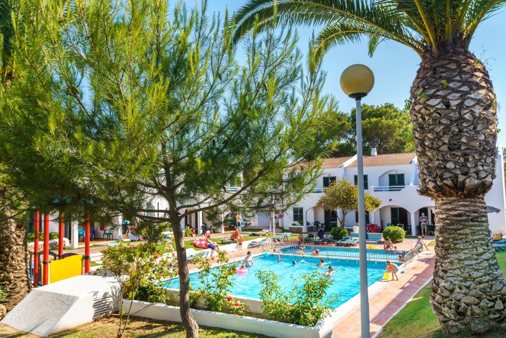 Playa Parc Apartments 4
